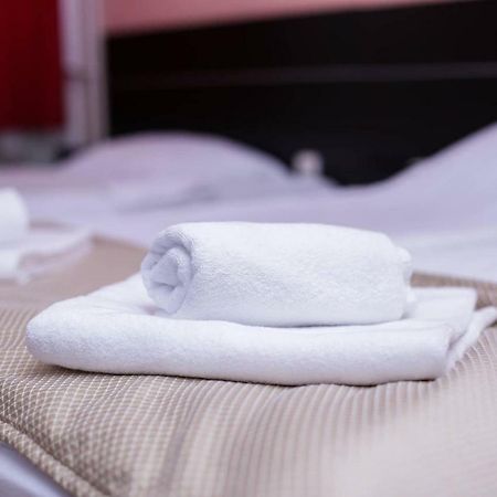 Hotel Beograd - Yu Lukavica Eksteriør billede